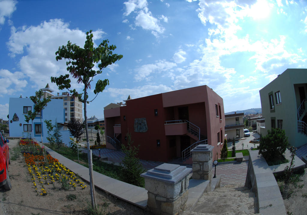 Ceylan Termal Saglikli Yasam Koyu Villa Eskişehir Phòng bức ảnh